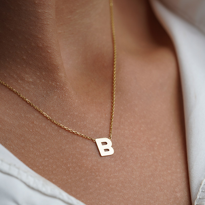 گردنبند طلا حرف B کدT141 گردنبند طلا حرف B کدT141